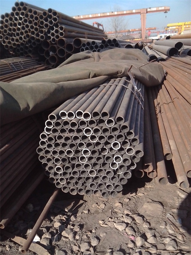 迪庆小口径无缝钢管