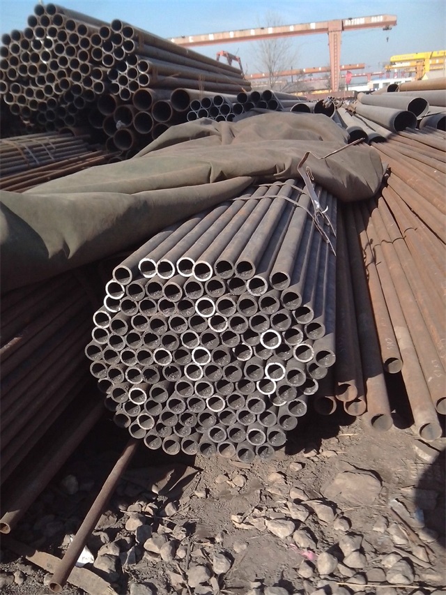 迪庆小口径精密无缝钢管