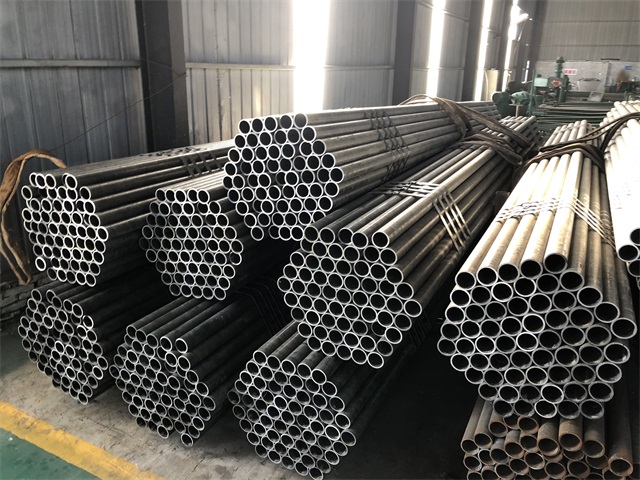 迪庆小口径厚壁无缝钢管
