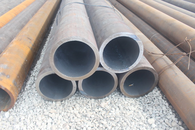 迪庆大口径壁厚无缝钢管