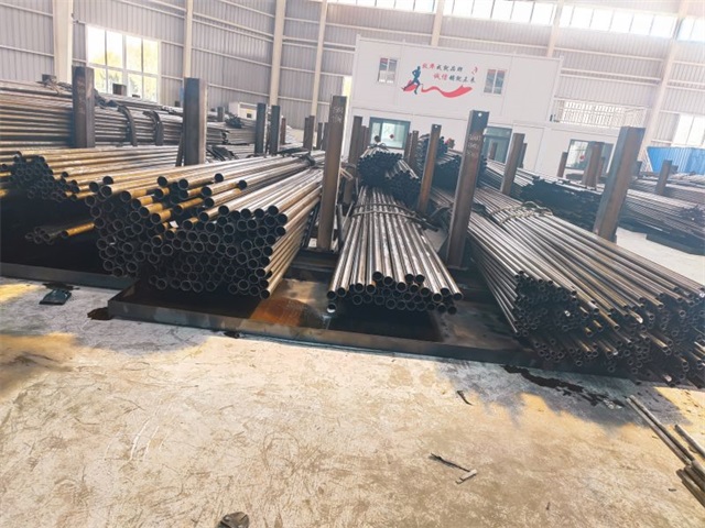迪庆45号精密无缝钢管