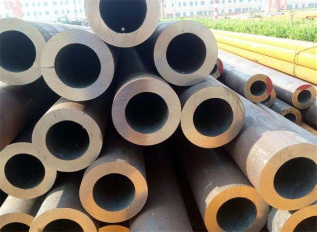 迪庆厚壁16mn无缝钢管